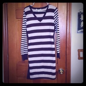 Vneck sweater dress